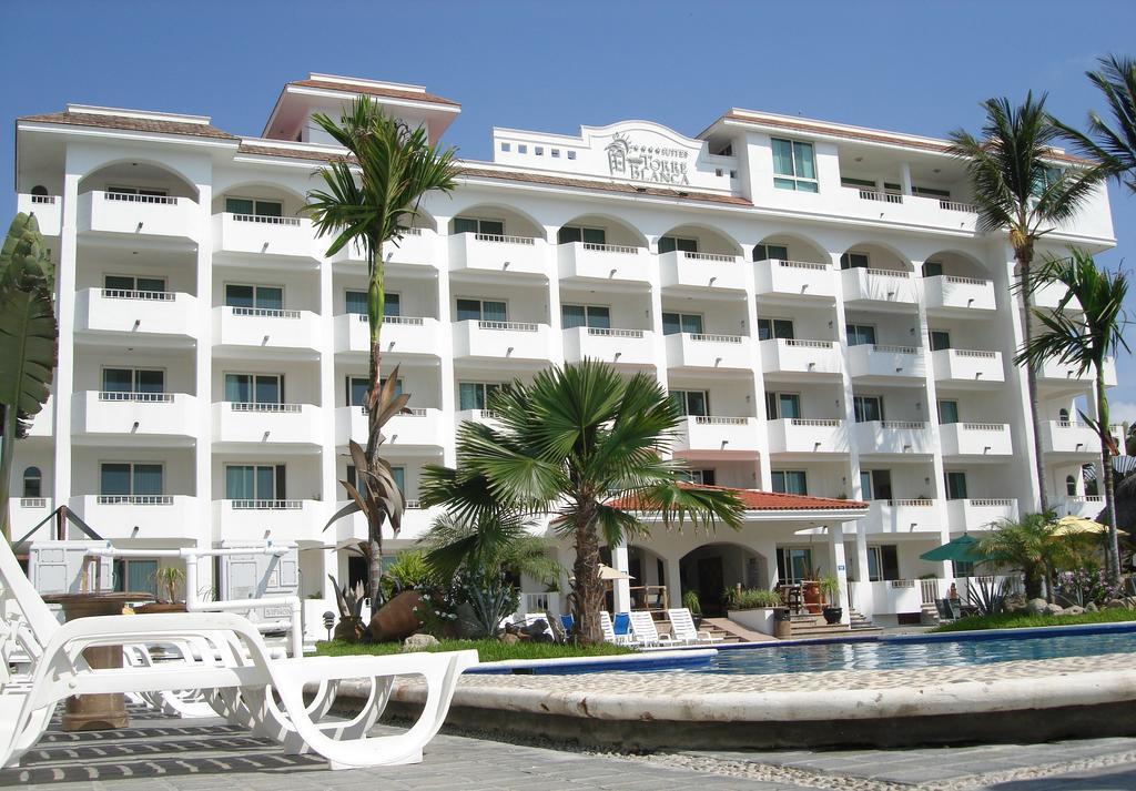Torreblanca Beach Hotel And Suites Guayabitos - Desayuno Y Comida Incluido Rincon de Guayabitos Kültér fotó