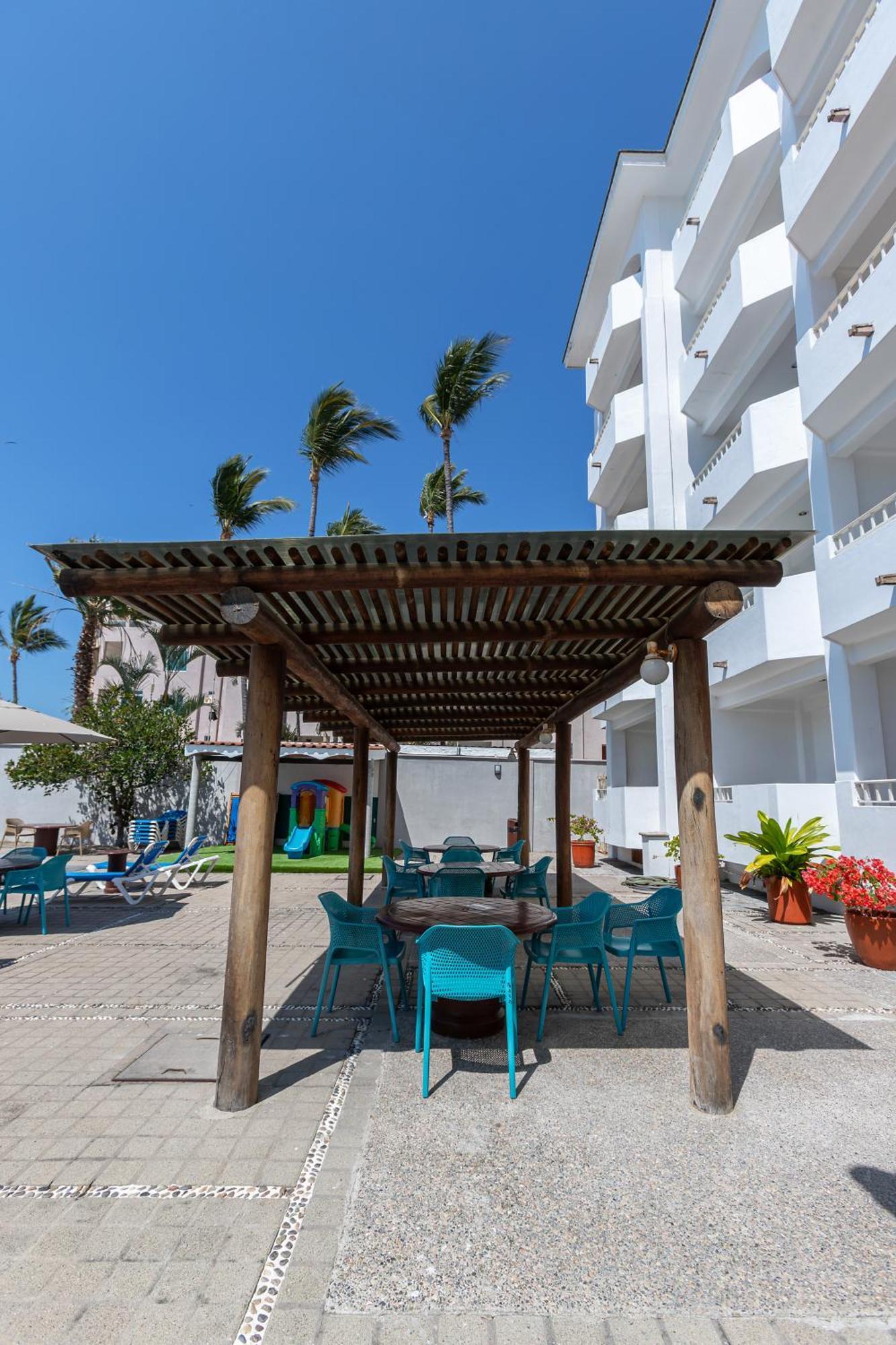 Torreblanca Beach Hotel And Suites Guayabitos - Desayuno Y Comida Incluido Rincon de Guayabitos Kültér fotó